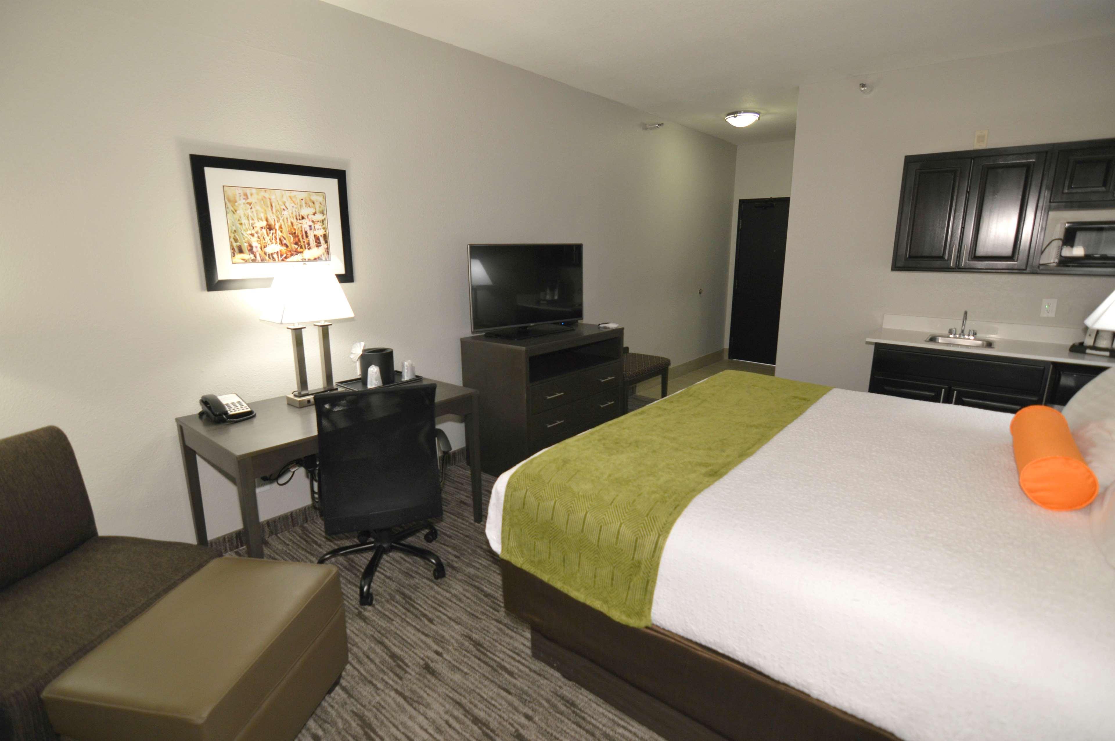 Best Western Plus Liberal Hotel & Suites Exterior foto